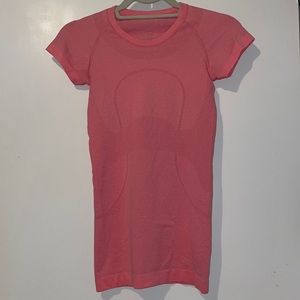 Lululemon swiftly tech tee
